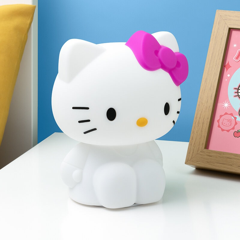 Hello Kitty - Yövalo 18 cm